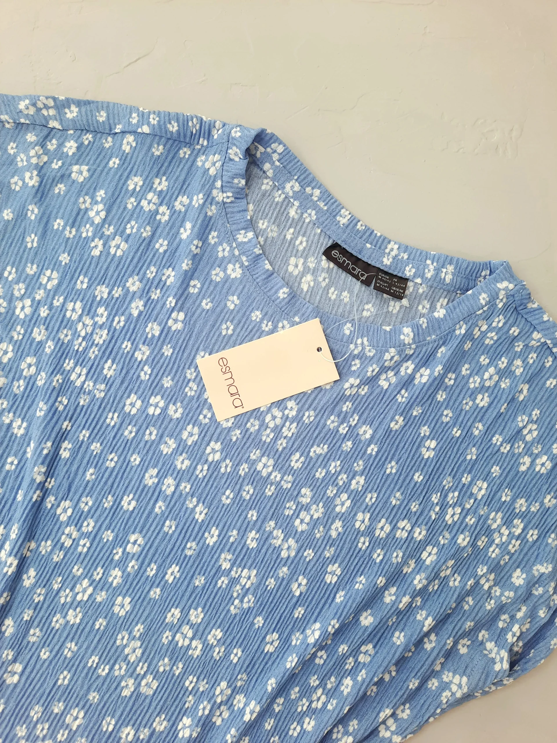 تیشرت آبی گلدار وارداتی زنانه اسمارا esmara - Image 5